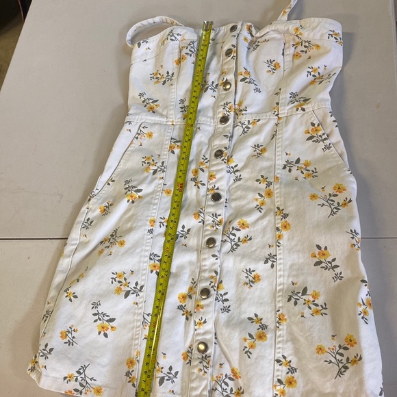 Forever 21 floral White Button Snap Dress bohemian size small has pockets - Picture 7 of 10